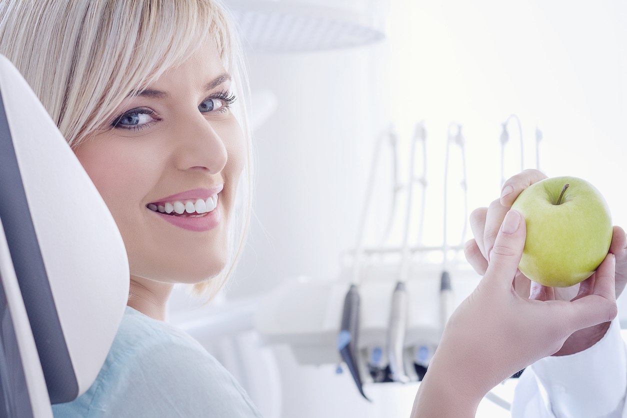 The Role of Nutrition and Oral Health in Achieving Better Dental Health