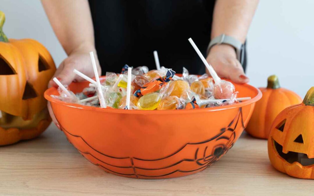 Halloween Candy and Your Teeth: How to Enjoy Treats Without the Tricks